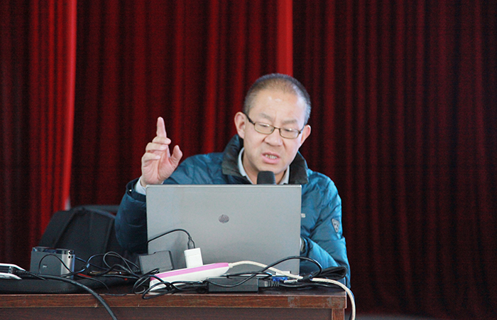 1606719083157131.jpg 老師授課小.jpg